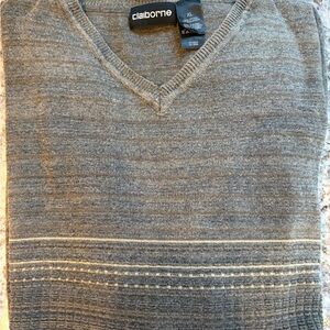 Claiborne XL Men's V-Neck Sweater